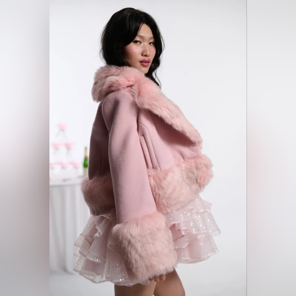 Selkie Angel Delight Cropped Groupie Jacket Pink Faux Fur Trim NWT Large - Picture 2 of 5